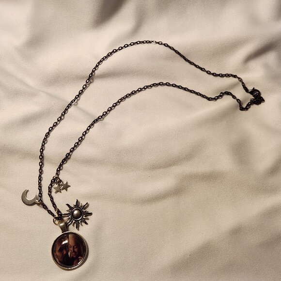 Game of Thrones necklace - Khaleesi Khal Drogo - Picture 1 of 5